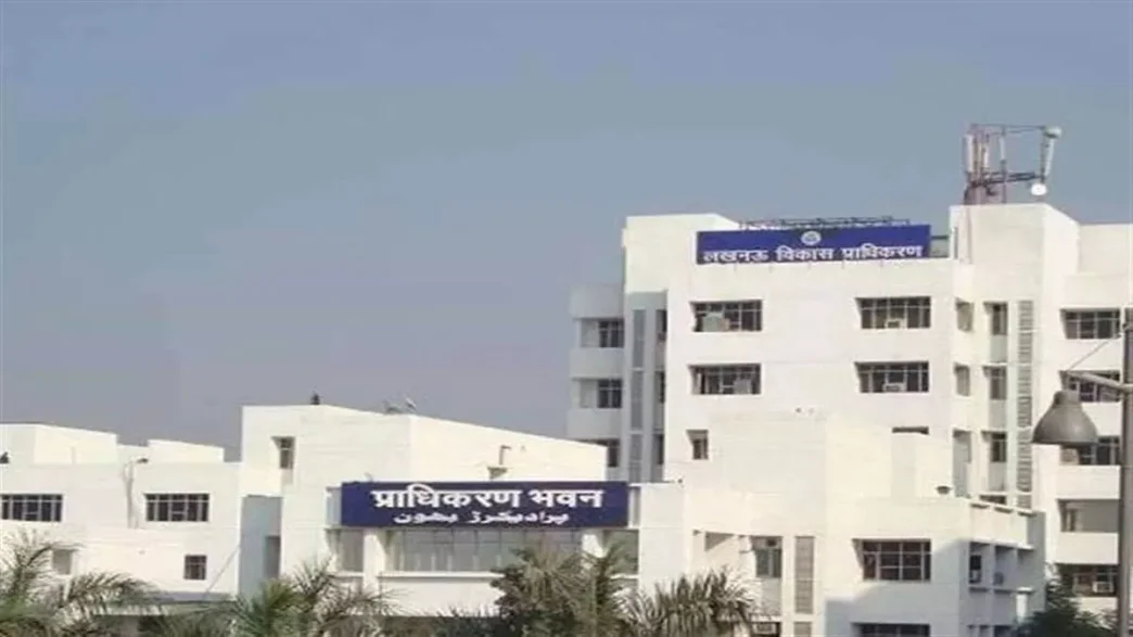 वॉयस ऑफ ए टू जेड न्यूज:- काकोरी में 60 बीघा में फैली छह अवैध प्लॉटिंग ध्वस्त, LDA के एक्शन से मचा हड़कंप