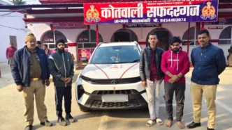 वॉयस ऑफ ए टू जेड न्यूज:- गोंडा के हिस्ट्रीशीटर और गैंगस्टर यूट्यूबर बनकर कर रहे थे वसूली, कार समेत पांच मोबाइल बरामद