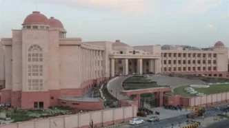 वॉयस ऑफ ए टू जेड न्यूज:- मोडिफाइड साइलेंसर व हूटर पर हाई कोर्ट सख्त, डीजीपी व परिवहन आयुक्त को तलबकर मांगा हिसाब