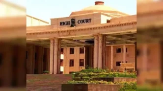 वॉयस ऑफ ए टू जेड न्यूज:- 'जवाब दें या हाजिर हों गोंडा-बाराबंकी और बहराइच के DM', संजय सेतु की मरम्मत मामले में हाई कोर्ट सख्त