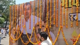 वॉयस ऑफ ए टू जेड न्यूज:- हरिद्वार में होगा प्रतीक यादव का अस्थि विसर्जन, अपर्णा यादव सहित सैफई परिवार रवाना