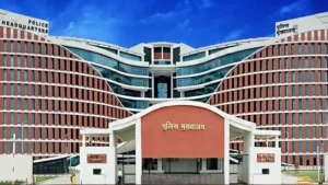 वॉयस ऑफ ए टू जेड न्यूज:- यूपी में अब इमरजेंसी में पुलिसकर्मियों के मोबाइल पर बजेगा सायरन, पुलिस मुख्यालय ने यक्ष एप पर उपलब्ध कराई सुविधा