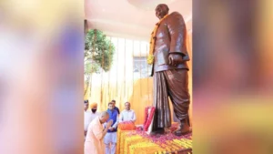 वॉयस ऑफ ए टू जेड न्यूज-सीएम योगी बोले- राष्ट्रवाद की लौ प्रज्ज्वलित करता रहेगा डॉ. मुखर्जी का बलिदान, लखनऊ में दी श्रद्धांजलि
