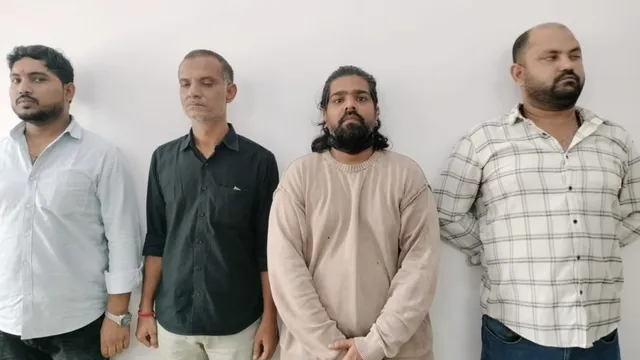 वॉयस ऑफ ए टू जेड न्यूज- अमेरिकी नागरिकों से ठगी करने वाले 4 आरोपी लखनऊ में गिरफ्तार, डिजिटल अरेस्ट कर हड़पे थे 150 करोड़
